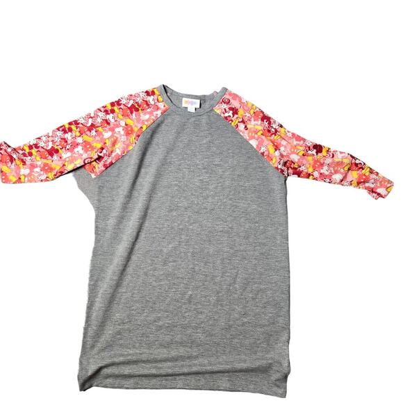 LulaRoe Disney Sloan Girl's Baseball Tee Mickey Mouse Sleeves - Picture 1 of 3